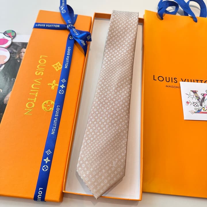Louis Vuitton Damier Silk Tie in Charcoal Grey