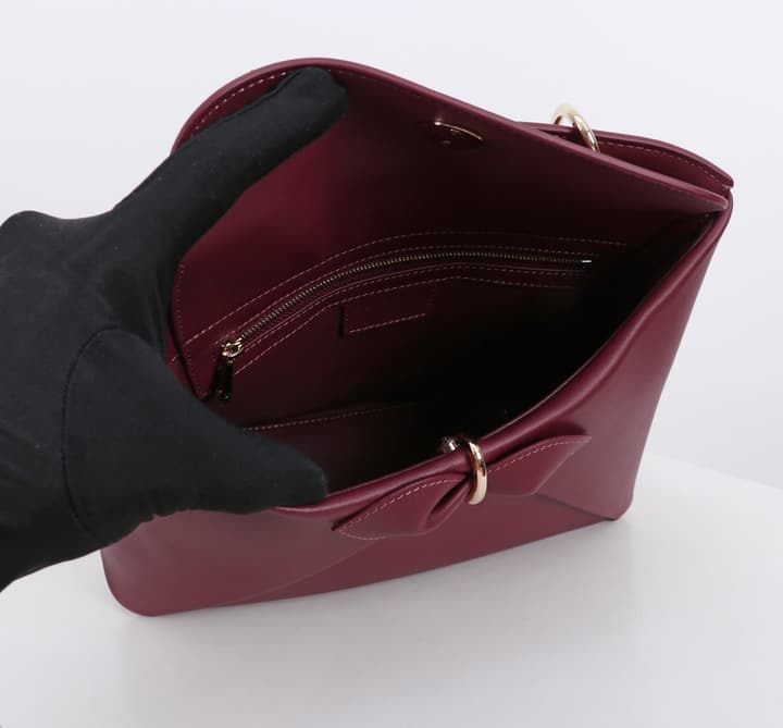 Dior Trapezoidal Bow Handbag – 2026 Spring/Summer Collection in Deep Burgundy