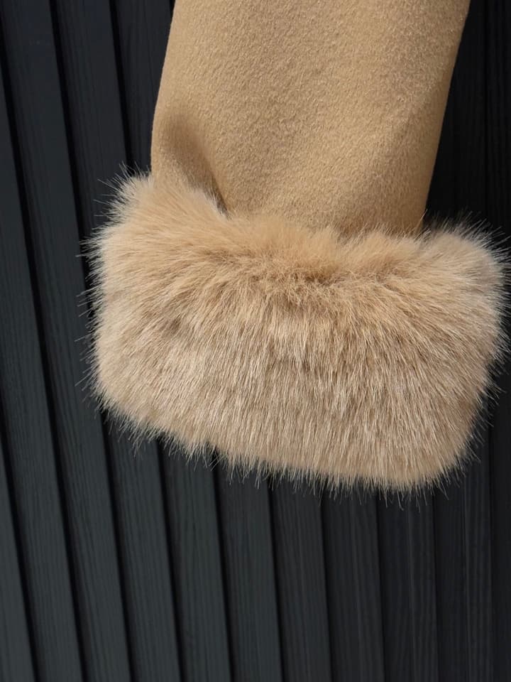 Hermès Old Money Style Detachable Fur Sleeve Wool Coat in Camel Khaki With Fur Cuffs
