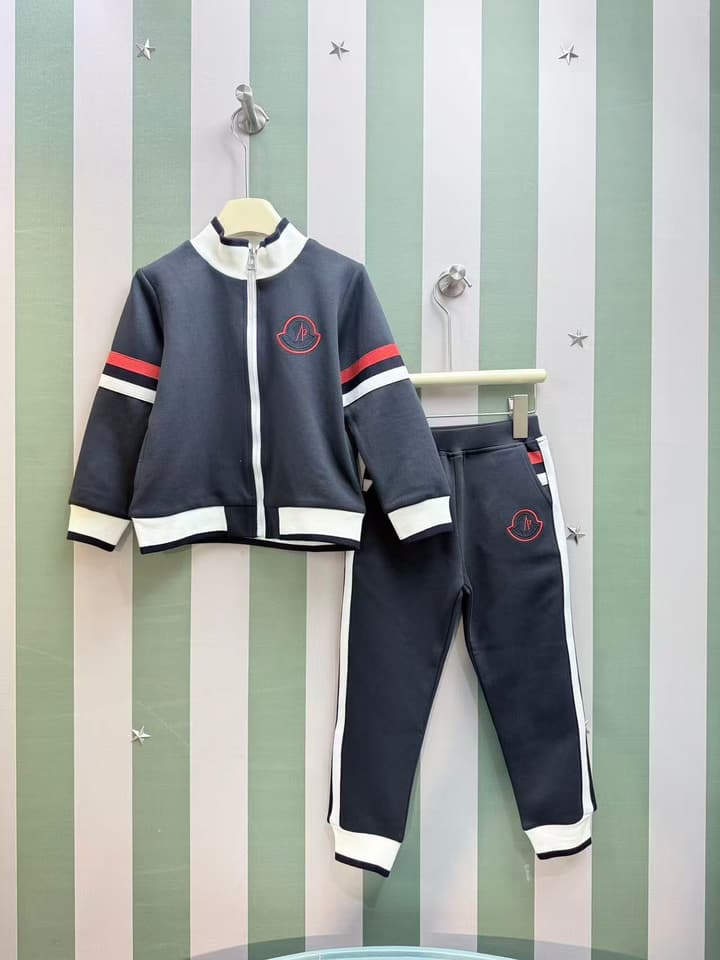 Moncler Children's Cardigan Sweatshirt Tracksuit – 2025AW in Dark Gray Tracksuit With Tri-color Stripes