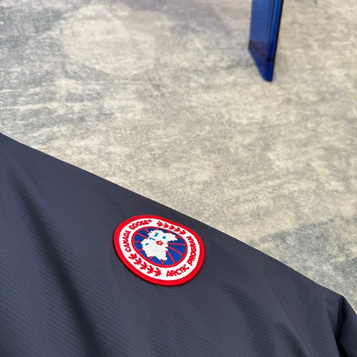 Canada Goose Lodge Series Coach Down Jacket – 2025 in Navy Blue