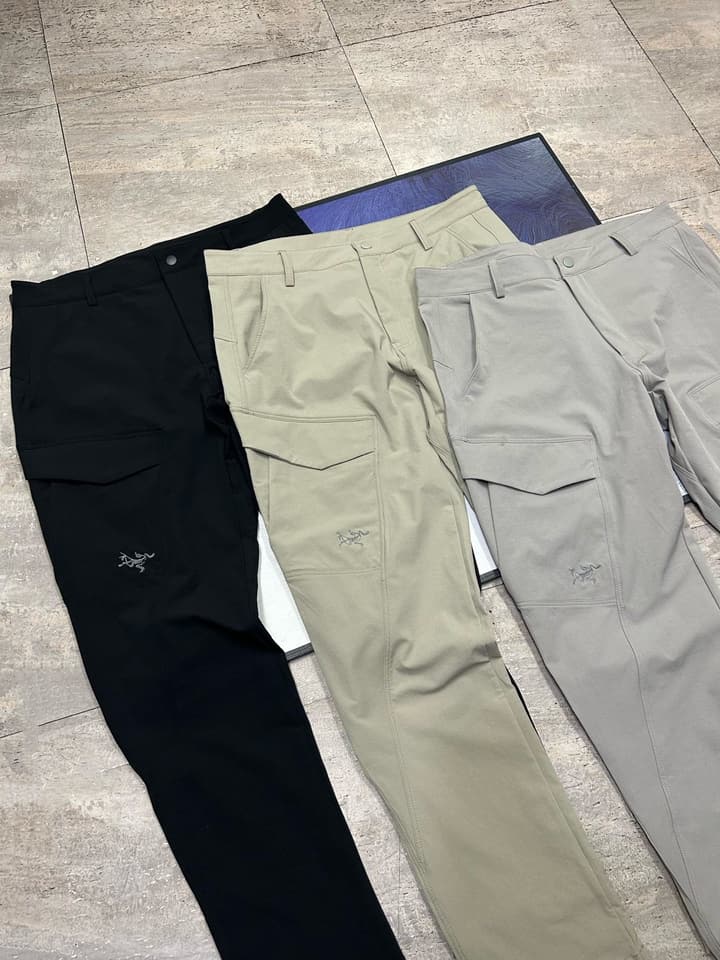Arc'teryx Technical Cargo Trousers – 25SS in Classic Black