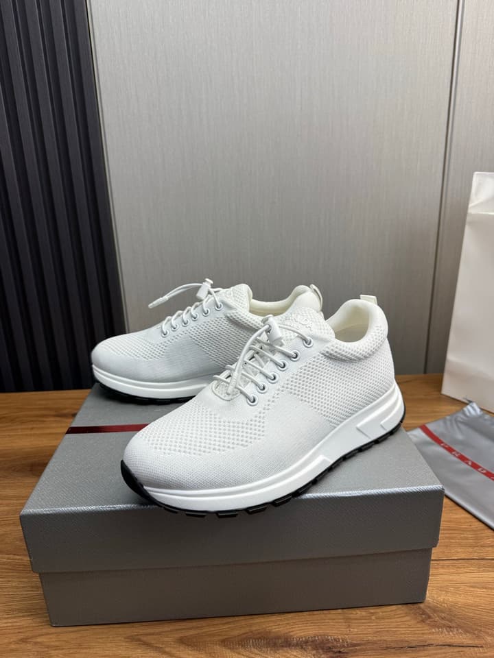 Prada Men's High-Quality Sneakers in Light Grey