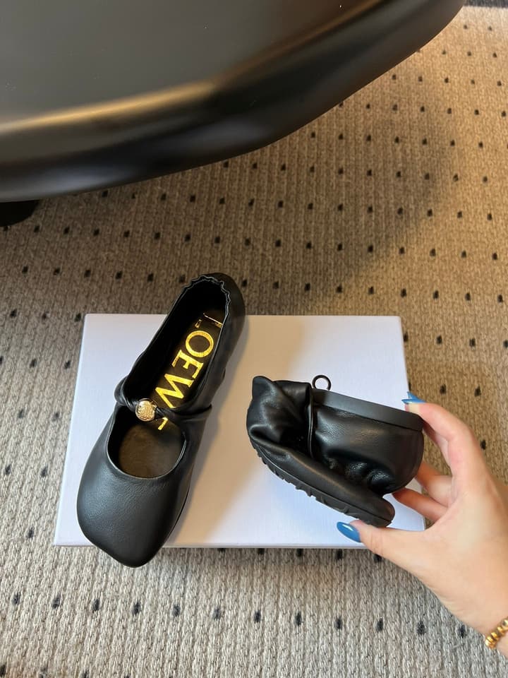 Loewe Pebble Soft Ballet Mules – 25SS Collection in Pebble Black