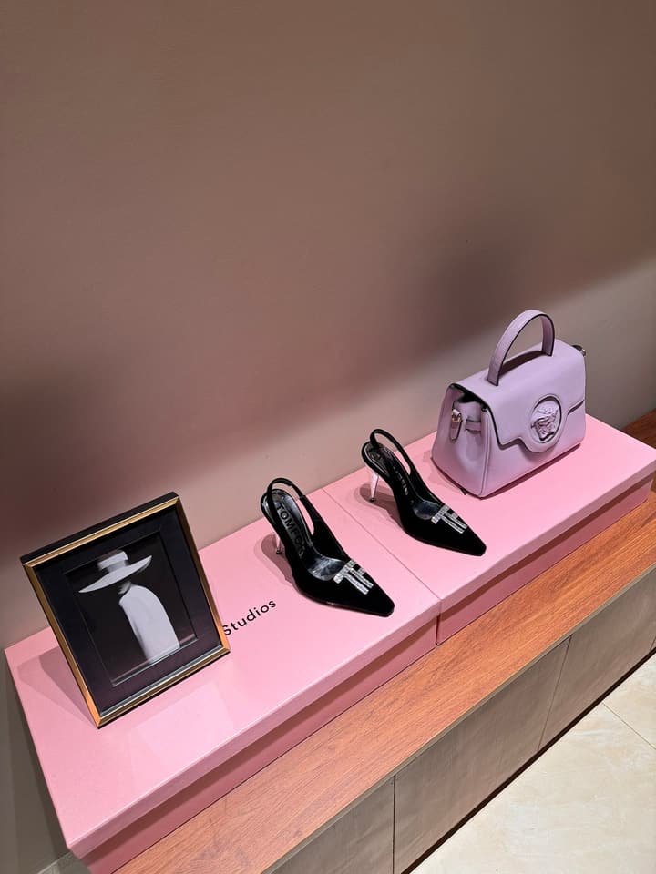 TOM FORD Padlock Velvet Crystal Heeled Sandals – Spring/Summer Collection – 24SS in Black Patent