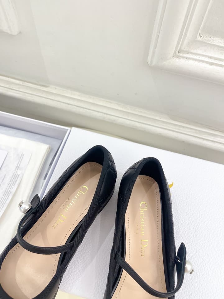Dior Cannage Pearl Ballet Pumps – 2024 Early Spring Collection in Cream Mary Jane