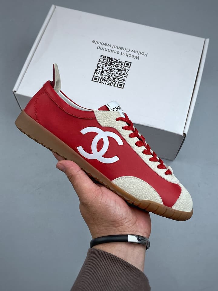 Chanel Panda German Training Sneakers – 2026 Spring/Summer Collection – 26P in Tan And White