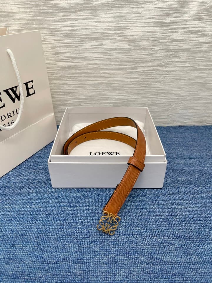 Loewe Calfskin Leather Belt in Black With Gold Buckle
