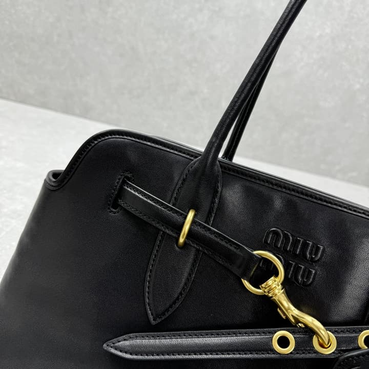 Miu Miu Aventure Horizontal Tote Bag – 25SS