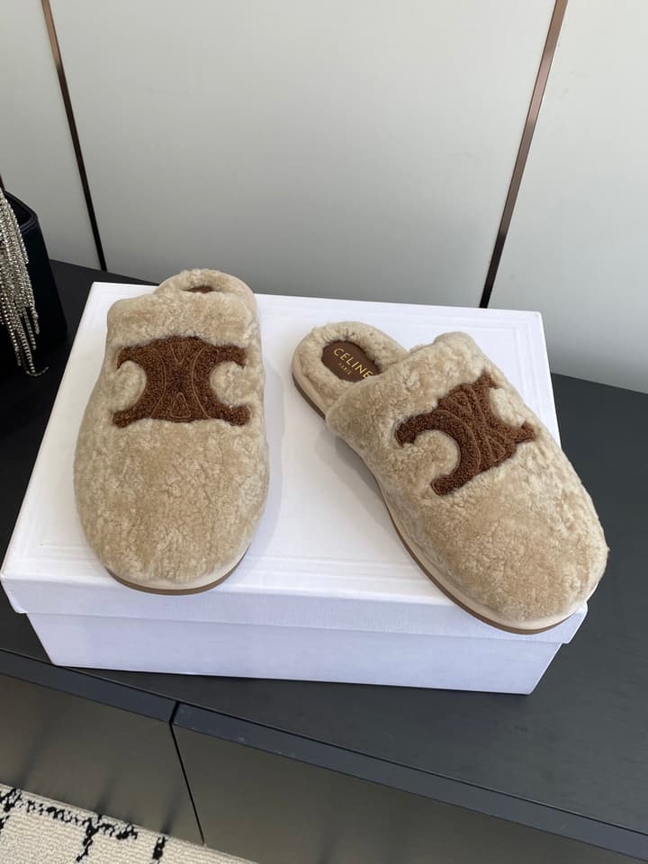 Celine Triomphe Wool Slippers – Autumn/Winter Collection in Beige