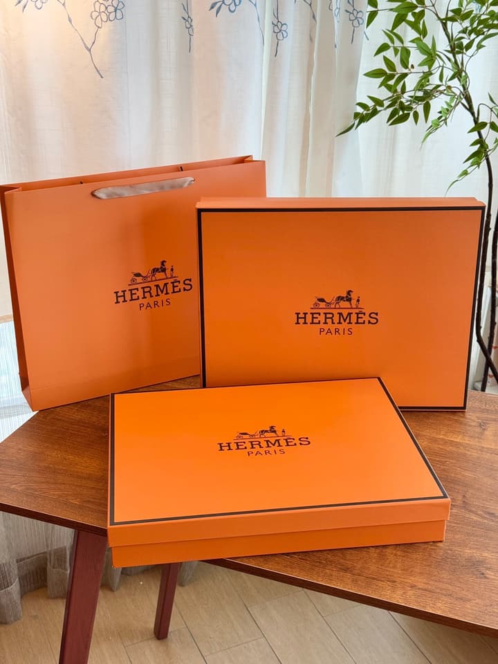 Hermès Leather Decorative Tray