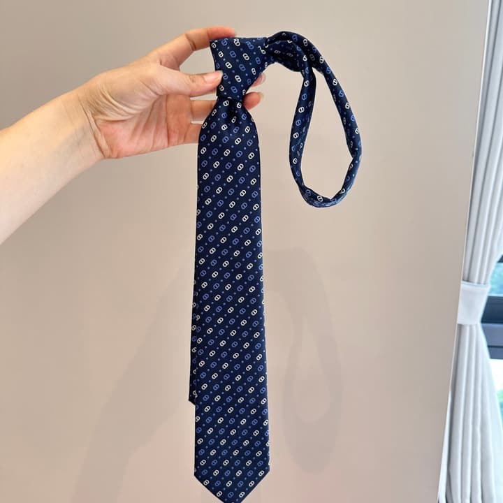 Dior Men's Logo Tie in Black