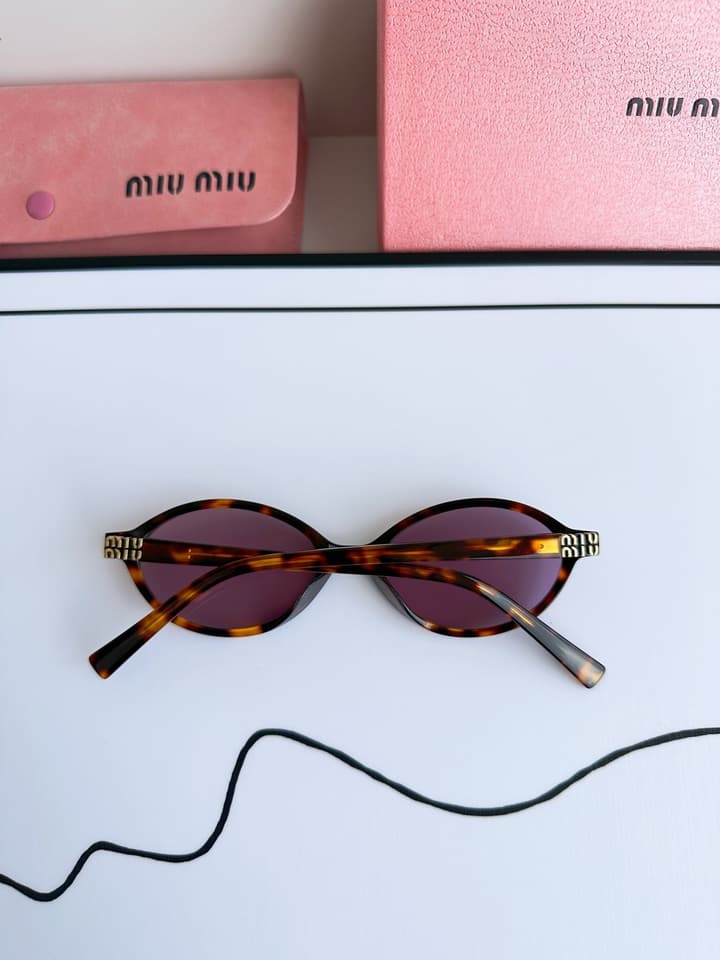 Miu Miu SMU04Z Tortoiseshell Purple/Pink Sunglasses – Autumn/Winter Collection – 2023