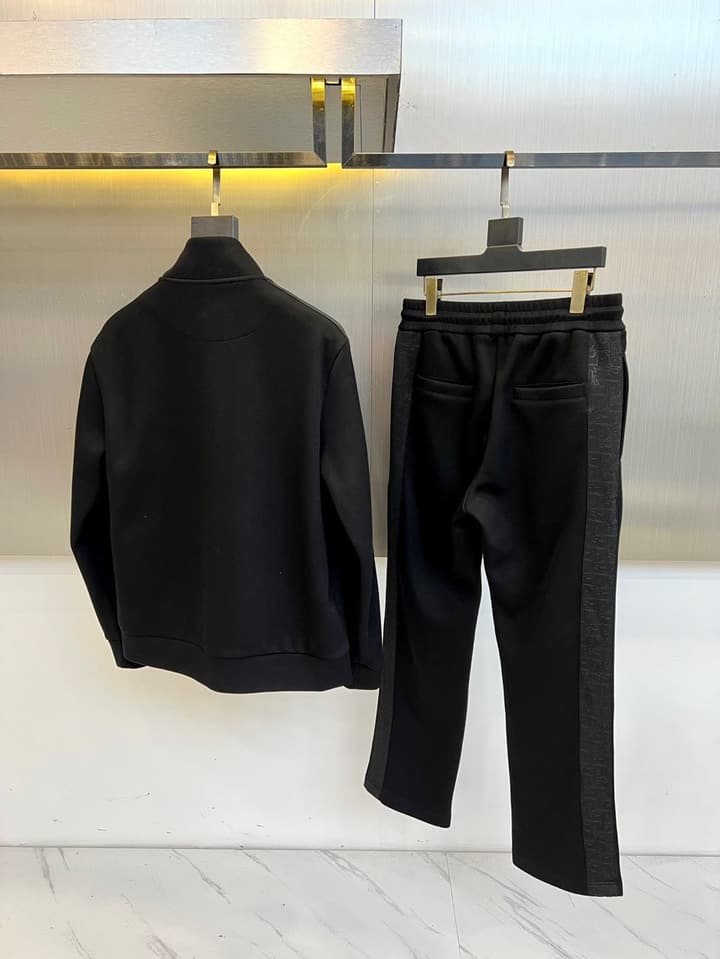 Dior Men's Structured Sportswear Tracksuit – 2025FW in Classic Black