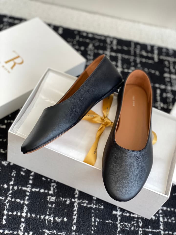 The Row Mary Jane Ballet Flats – 25SS Spring/Summer Collection in Charcoal