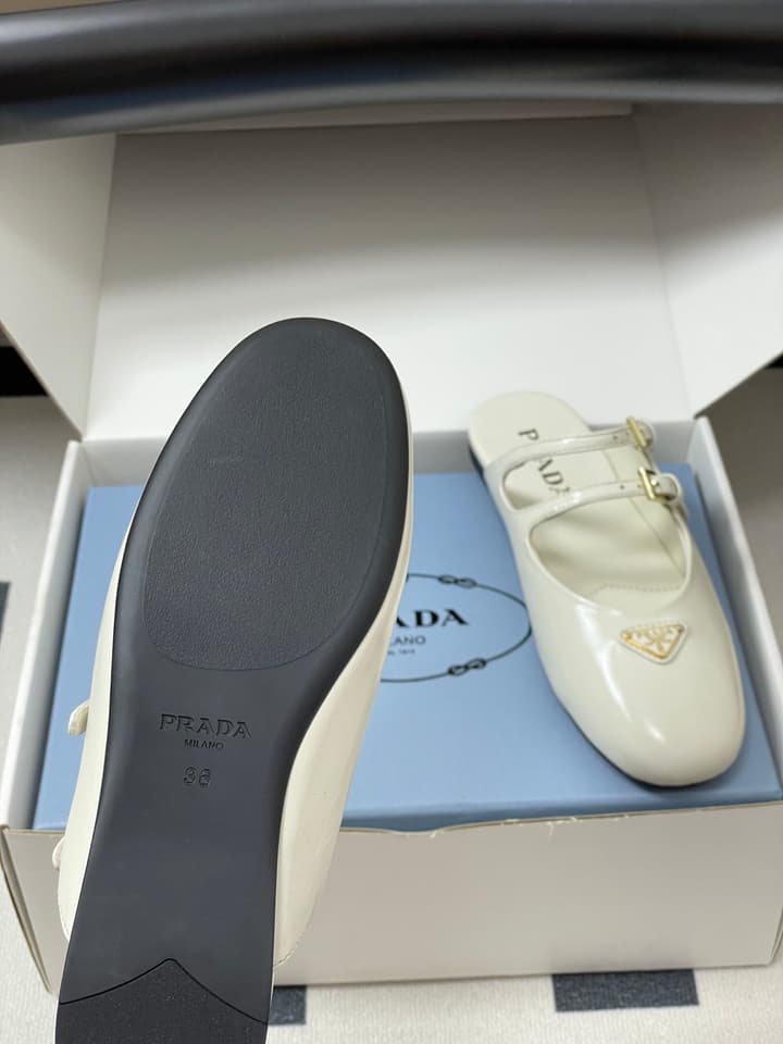 Prada Wrinkled Patent Ballet Flats – 25SS in Leopard Print