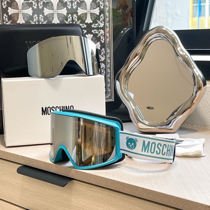 Moschino Bear Magnetic Dual-Lens Ski Goggles in Black Frame With Pink Mirrored Lens