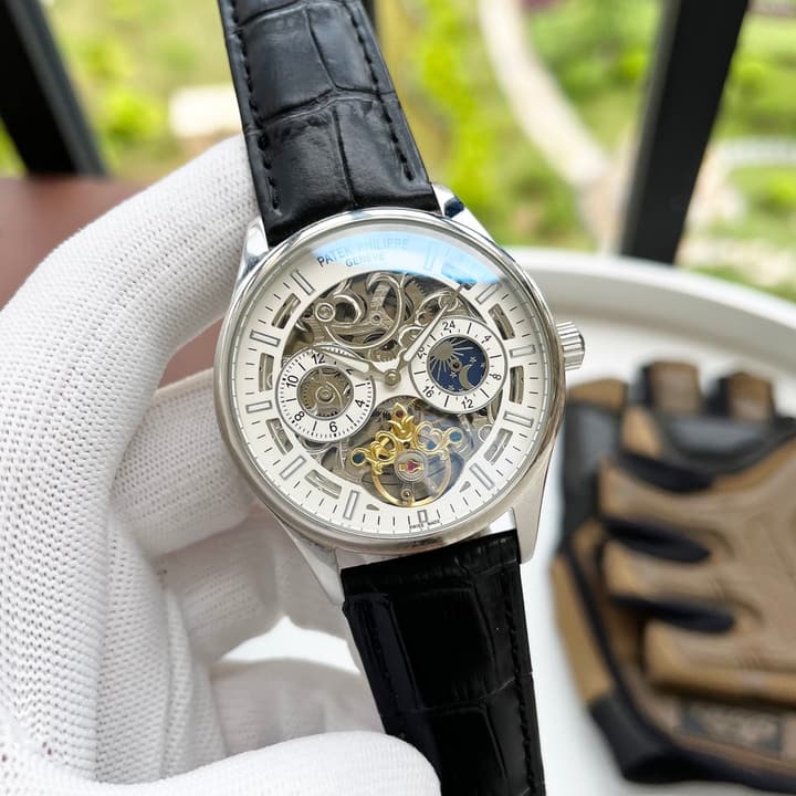 Patek Philippe Men's Automatic Watch