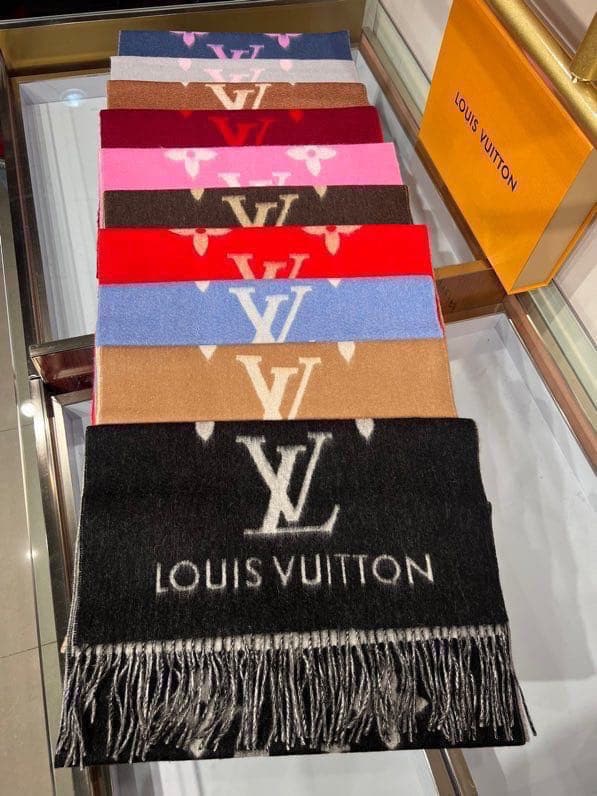 Louis Vuitton Reykjavik Cashmere Scarf/Shawl