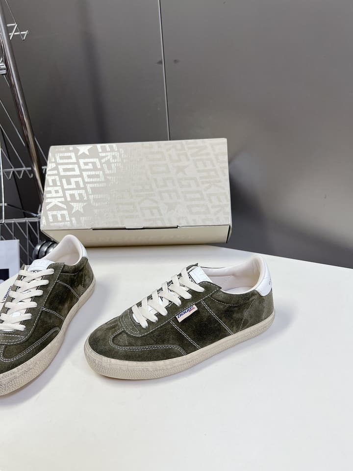 Golden Goose Distressed Leather Sneakers in Iridescent Pink
