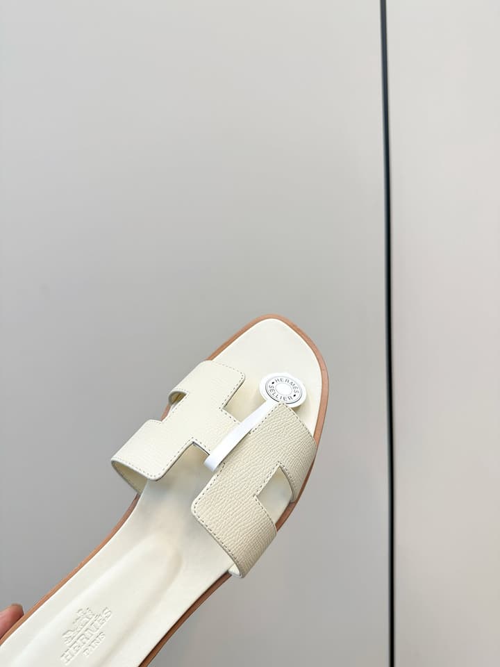 Hermès Palm Grain H-Slides in Bright Green