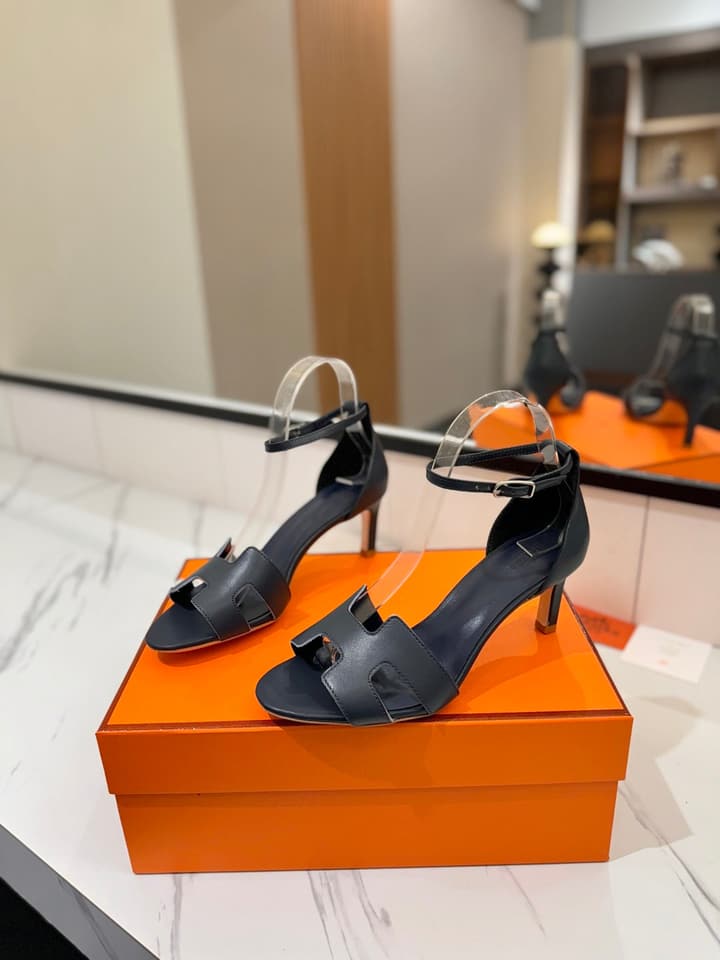 Hermès Classic Smooth Cowhide Heels – 6.5cm in All White