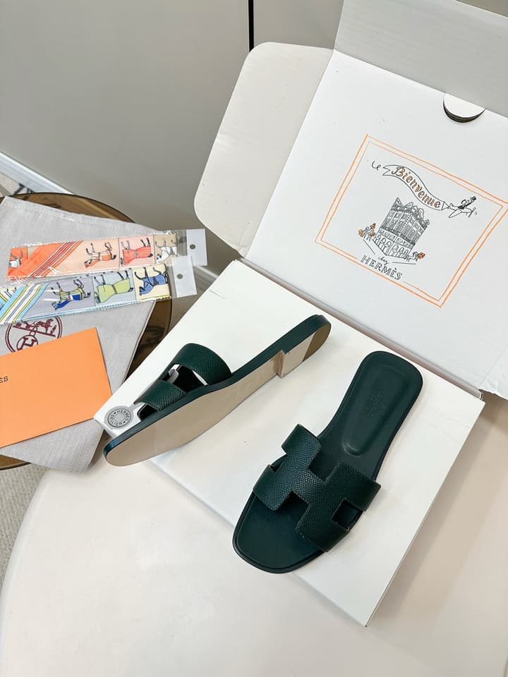 Hermès Palm Grain H-Slides in Bright Green