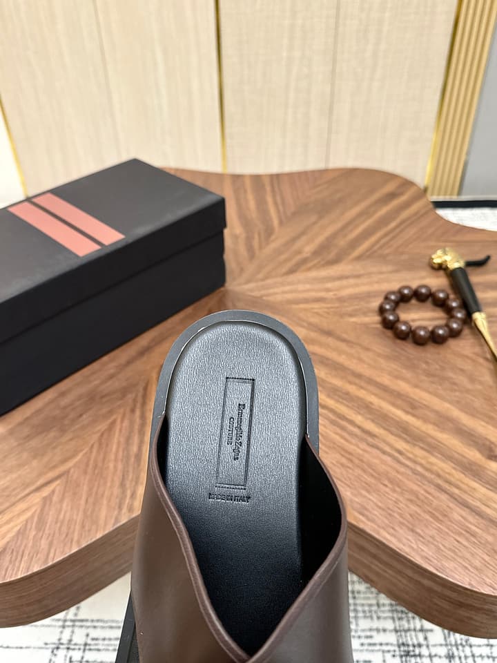 Zegna Men's Cross Strap Leather Slippers