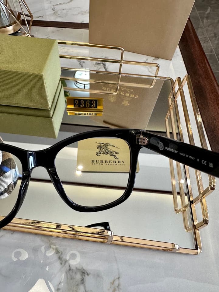 Burberry Polarized Sunglasses