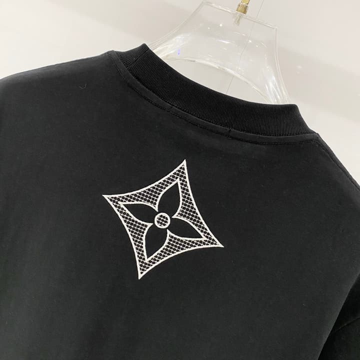 Louis Vuitton 320g Clover Grid Embroidery T-Shirt in Black