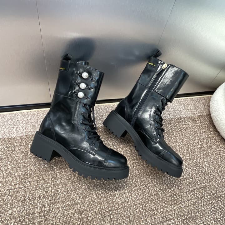 Dior D-Strike Pearl Platform Combat Boots – 2024 Autumn/Winter Collection