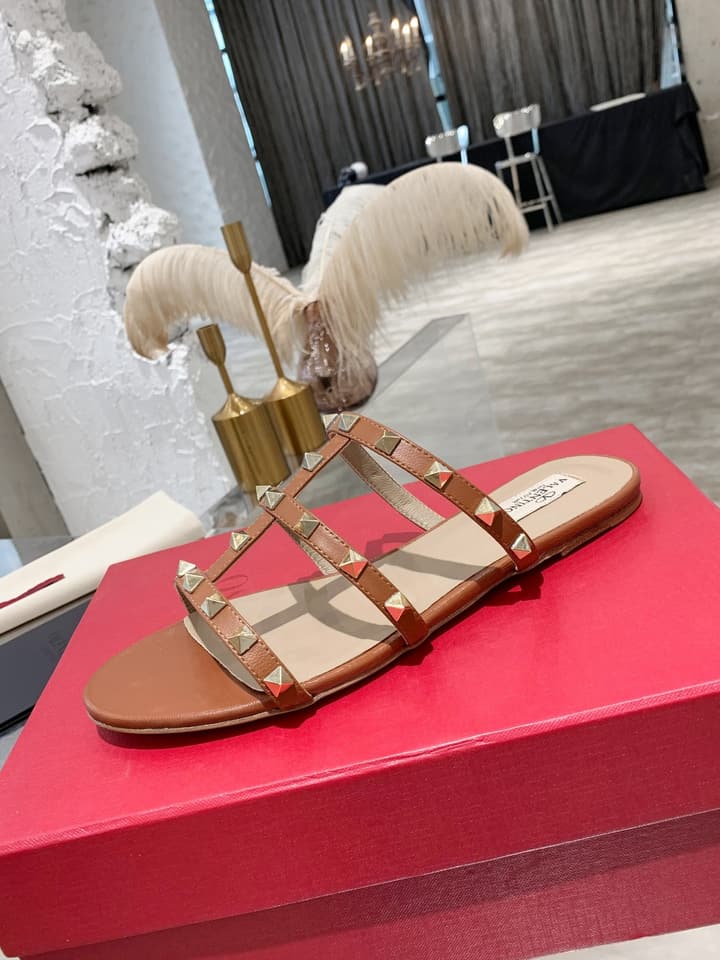 Valentino Studded Sheepskin Flat Sandals in Black