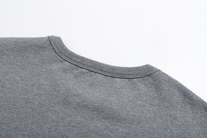 Dior Montaigne Slogan Print Crewneck Sweatshirt – 2025 Winter Collection in Black