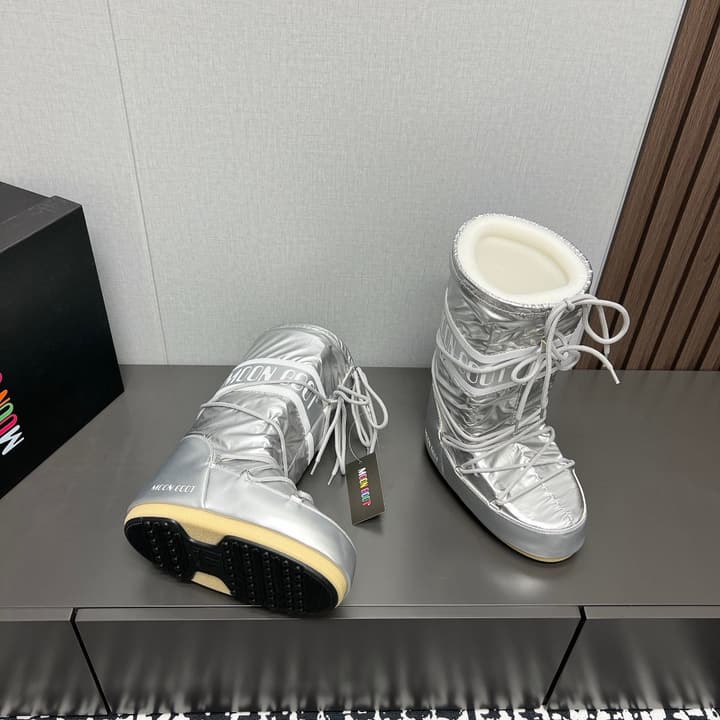 Moon Boot 2024FW Snow Boots in Matte Black