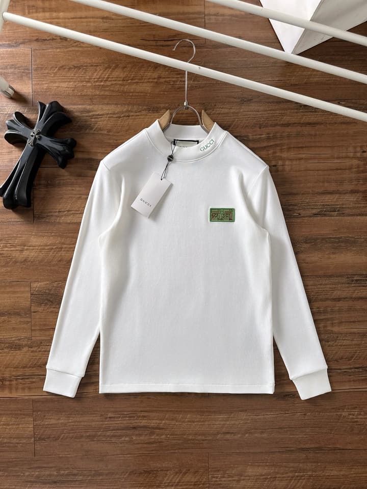 Gucci Long Sleeve T-Shirt – 2025FW in Black With Light Logo