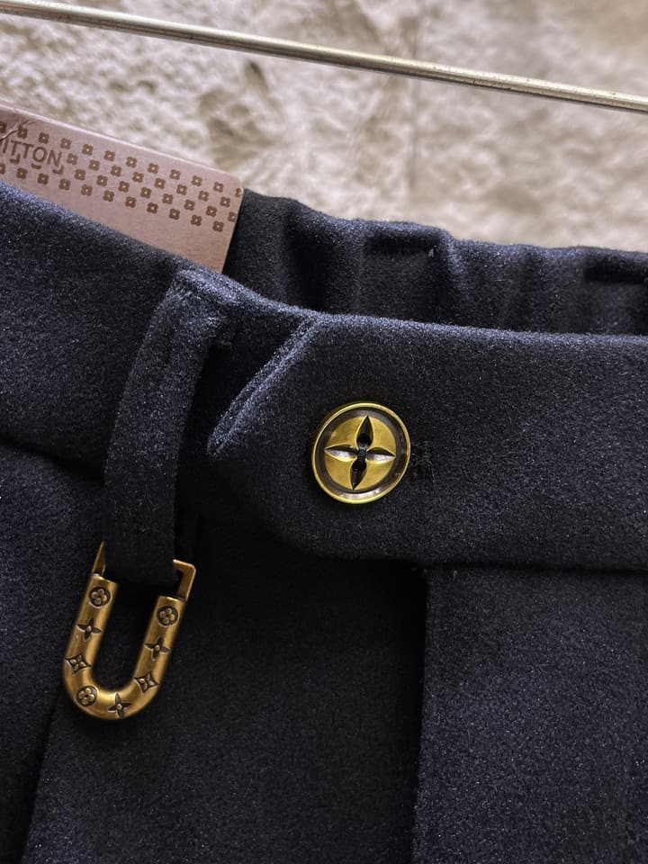 Louis Vuitton Wool Blend Dress Trousers – Autumn/Winter Collection in Black