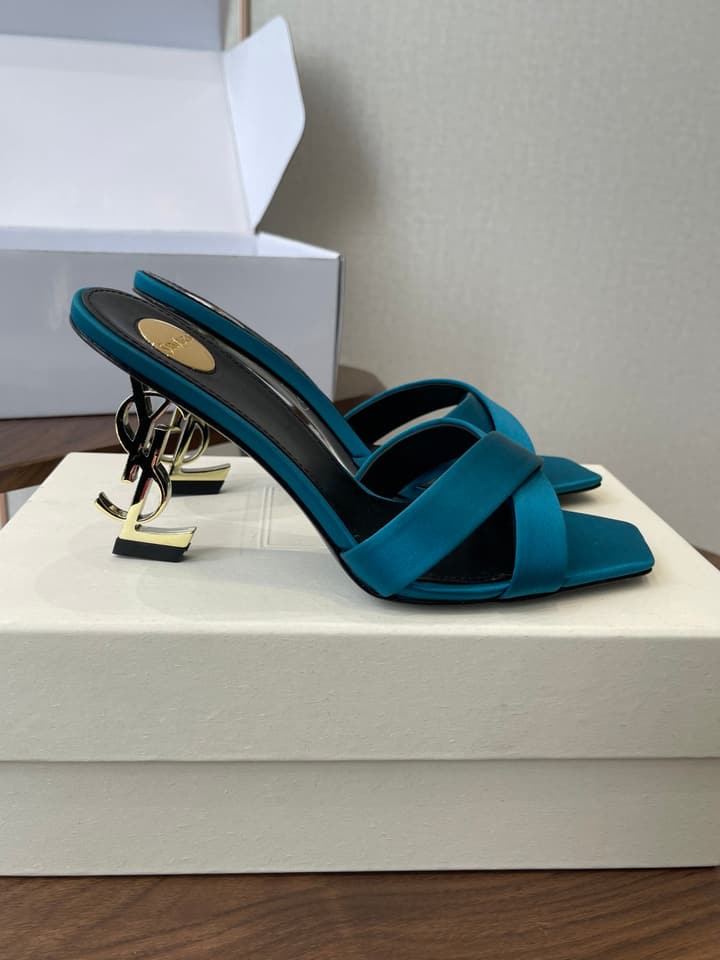 Saint Laurent Opyum Satin Heeled Mules – Early Spring Collection – 26S in Champagne Gold