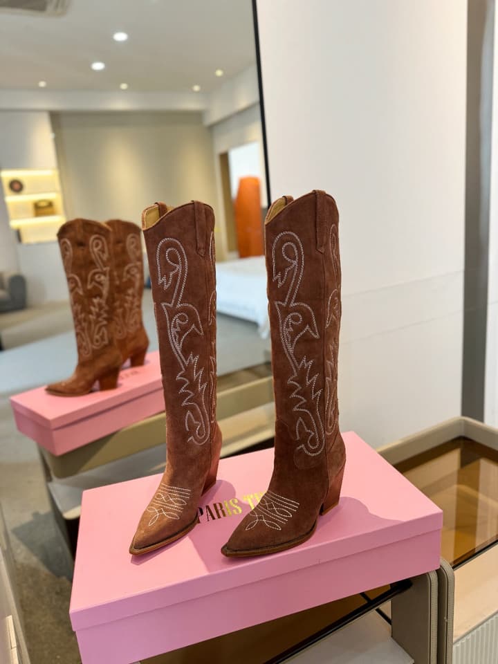 Paris Texas Embroidered Knee-High Boots in Black With Tone-on-tone Embroidery
