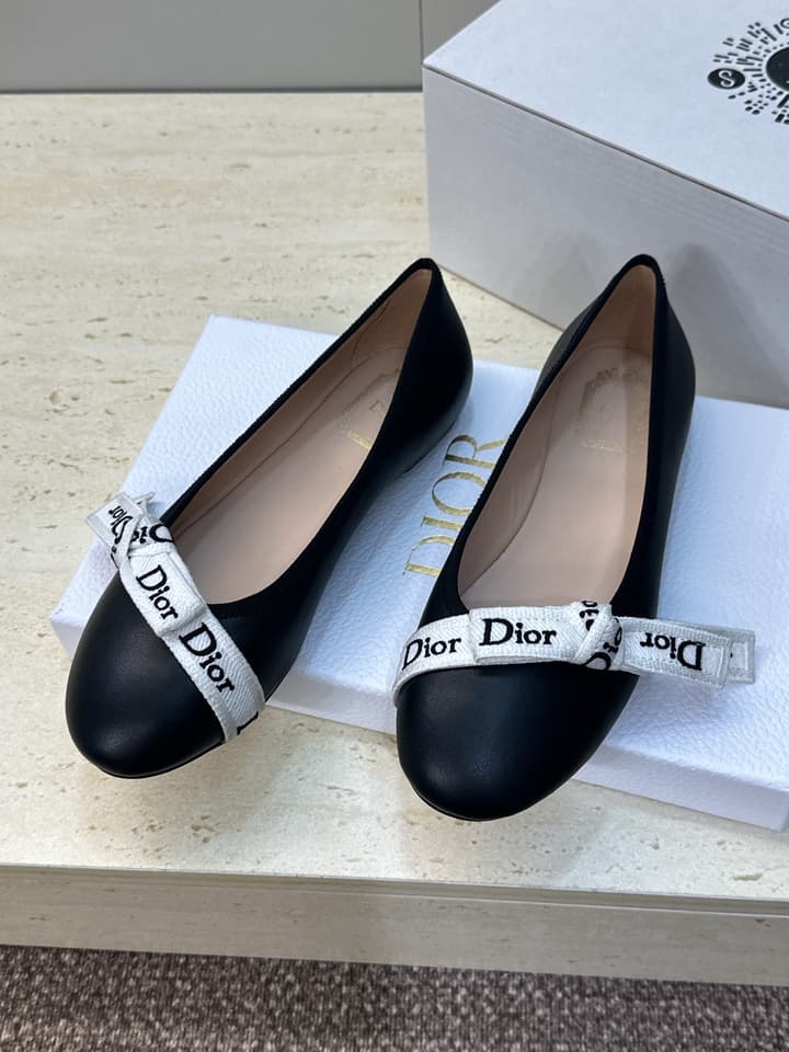 Dior J'Adior Bow Ballet Flats – 2026 Early Spring Collection
