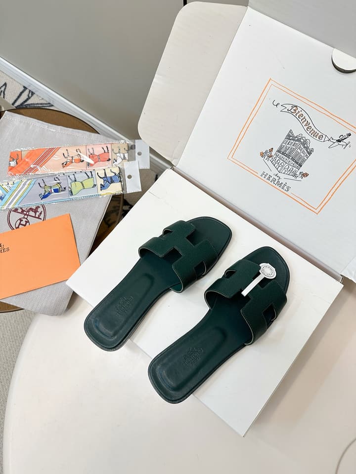 Hermès Palm Grain H-Slides in Bright Green