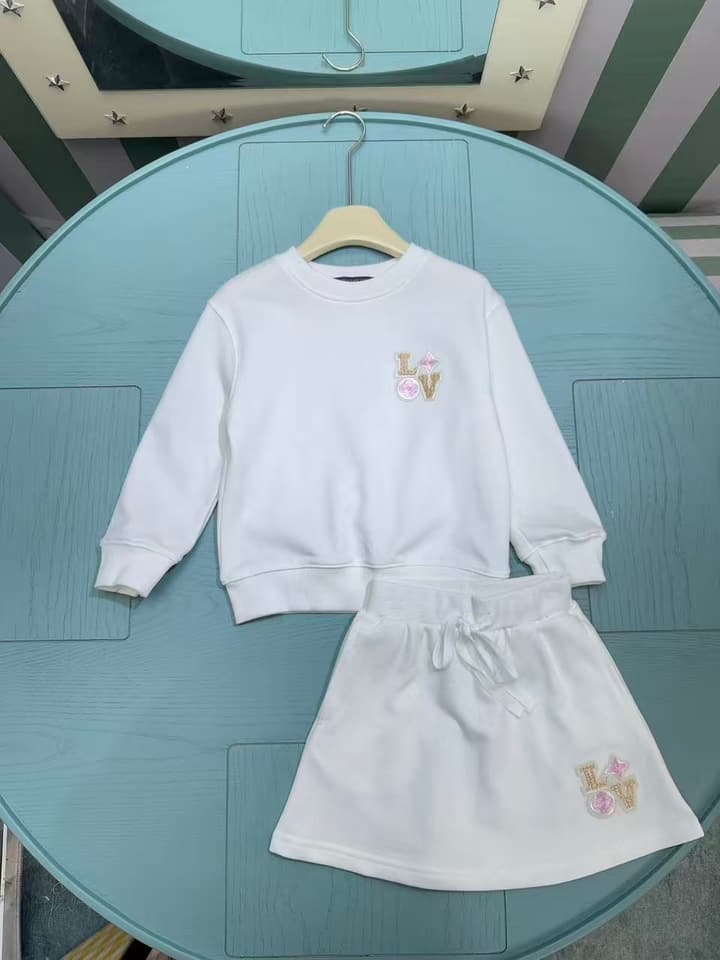 Louis Vuitton Kids Crewneck Sweatshirt and Skirt Set – 2025FW – Kids Collection in Black Set