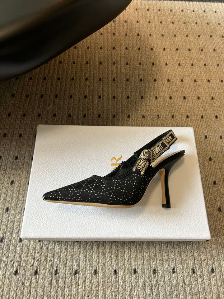 Dior Classic Polka Dot Bow Pumps in Deep Quilted Black