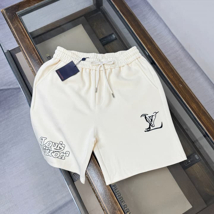 Louis Vuitton Casual Shorts – 2026 Collection in Apricot With Script Logo