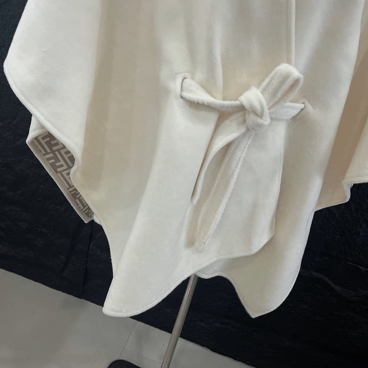 Fendi FF Logo Reversible Wool Cape in Ff Logo Patterned Reverse
