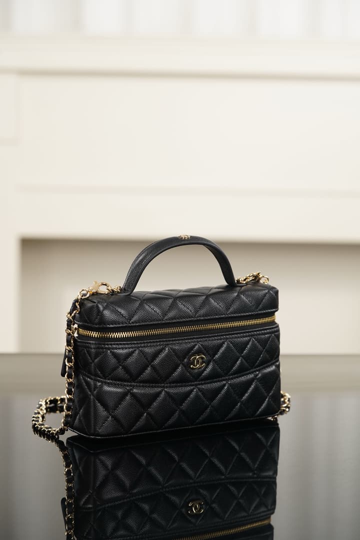 Chanel 26A LP Box Bag – 26A Collection