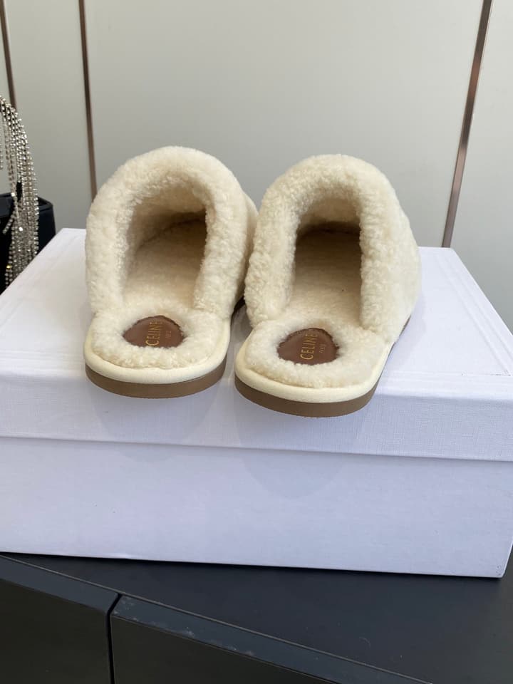 Celine Triomphe Wool Slippers – Autumn/Winter Collection in Beige