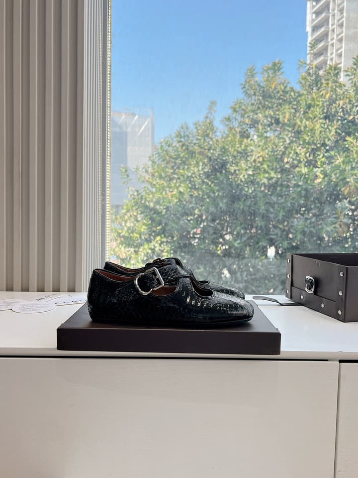 Alaïa Eel Leather Ballet Flats – 2025 SS