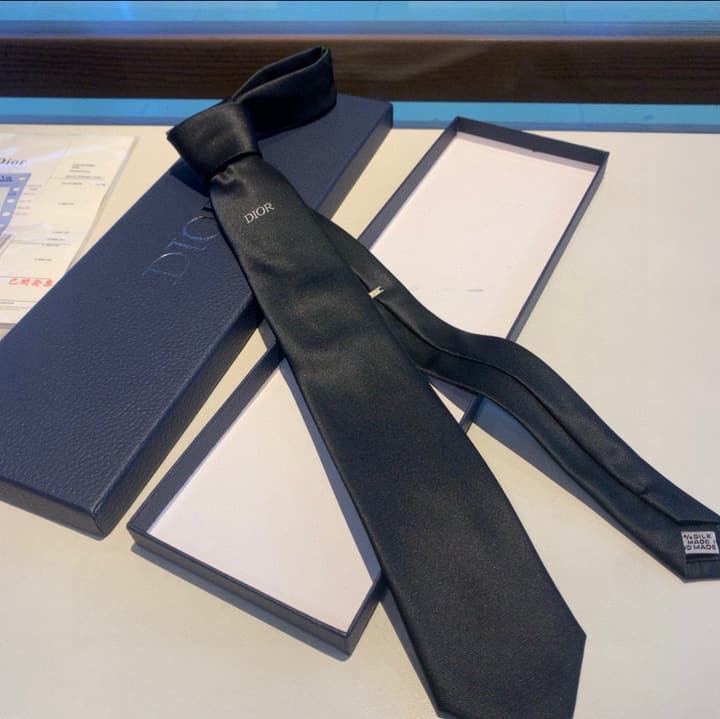 Dior Men's Logo Jacquard Tie in Deep Navy