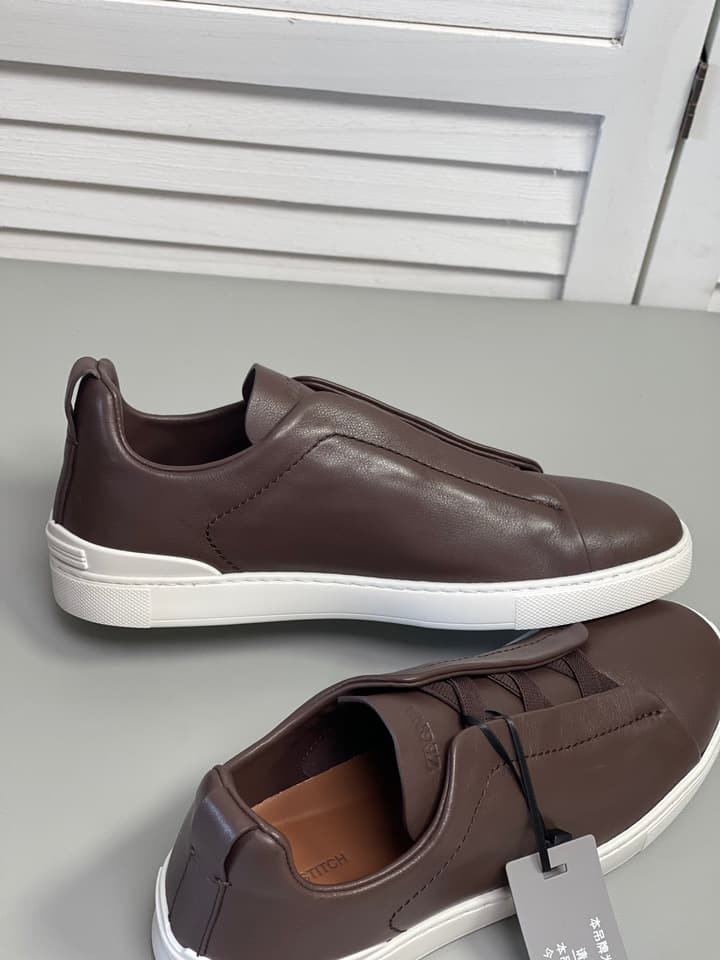 Zegna SECONDSKIN Triple Stitch Low-Top Sneakers in Navy Smooth Leather