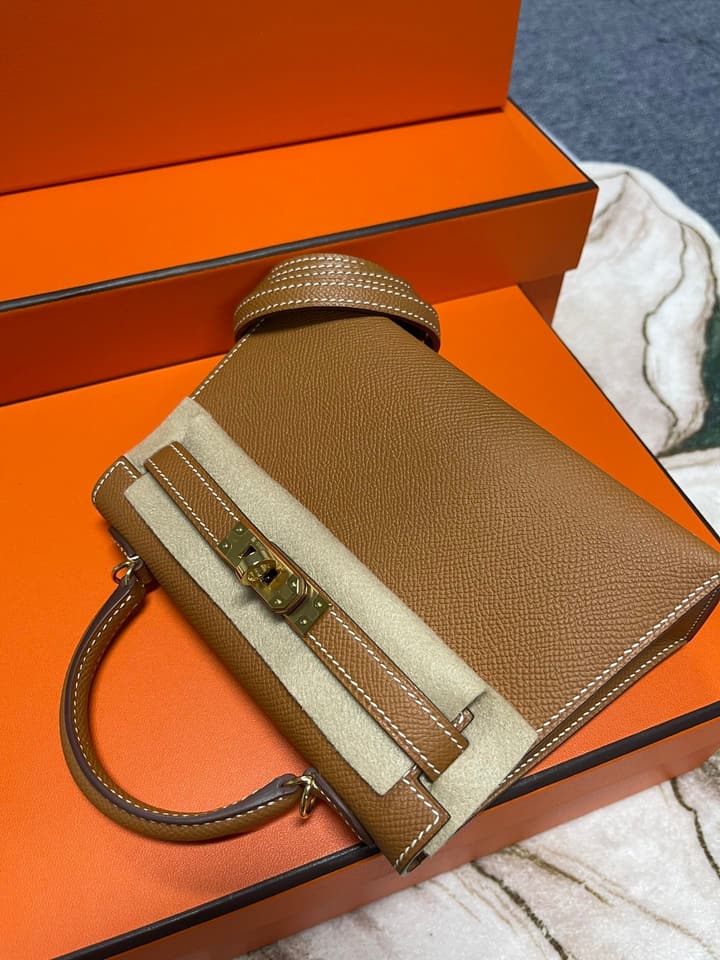 Hermès Mini Kelly 2 Handbag